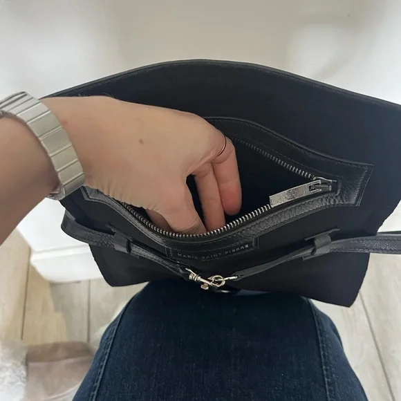 MARRIE SAINT PIERRE black leather purse - Picture 6 of 10